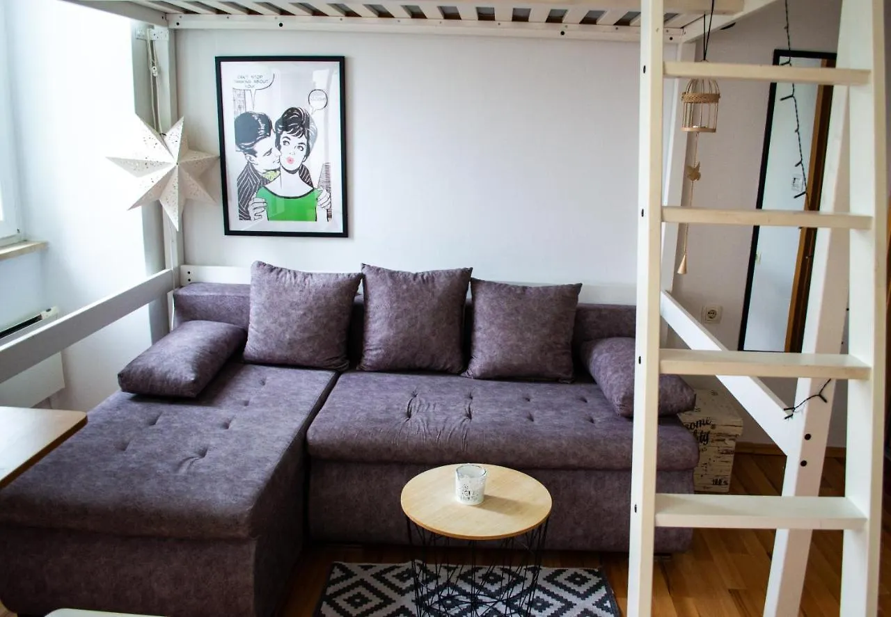 Studio Apartment Kontiki Rijeka