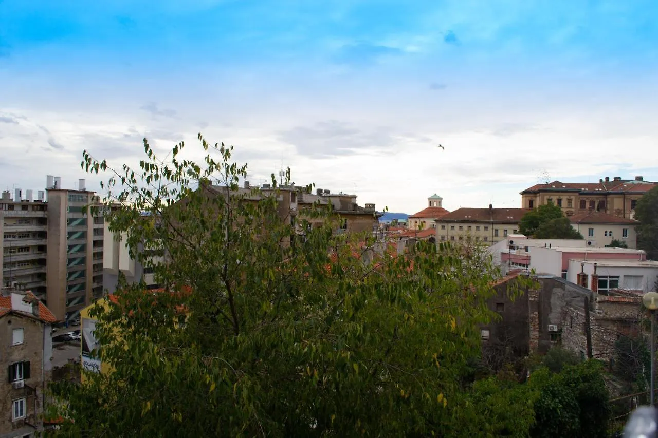 Studio Apartment Kontiki Rijeka
